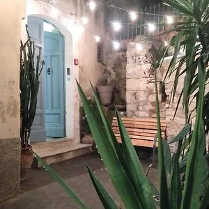Casa Catale Bed & Breakfast